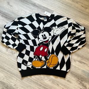 NWT Disney ✨ Black & White Mickey Mouse Sweater Sz L